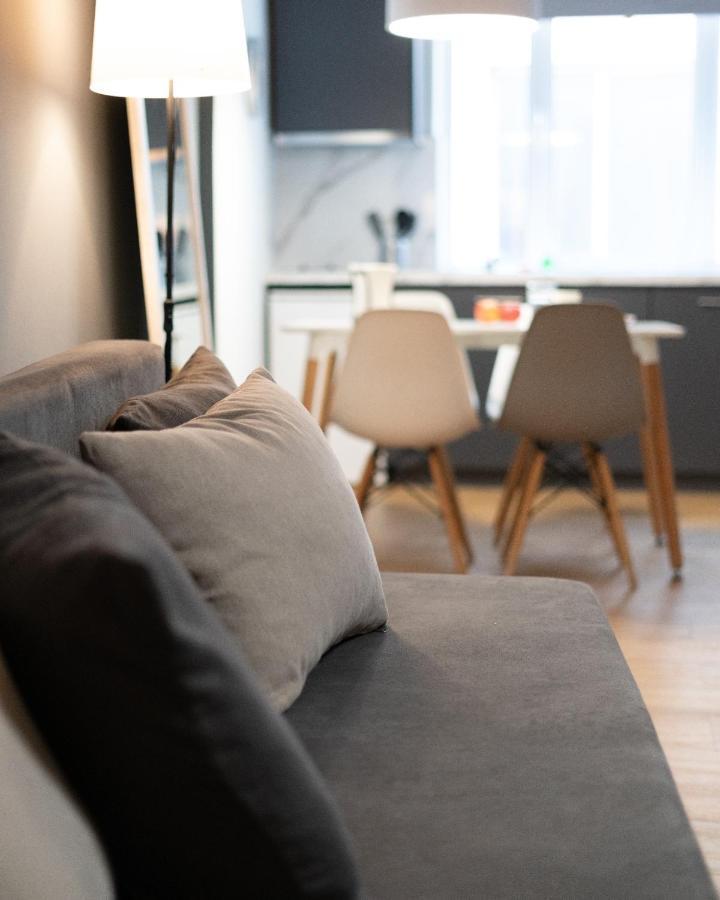 Central, Spacious Studio 5 Min Walk To Acropolis 雅典 外观 照片